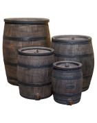  wood look rain barrel 